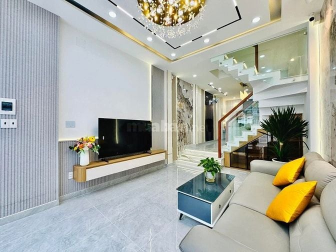  BÁN CĂN NHÀ – ĐƯỜNG NGUYỄN VĂN LƯỢNG, Q.3