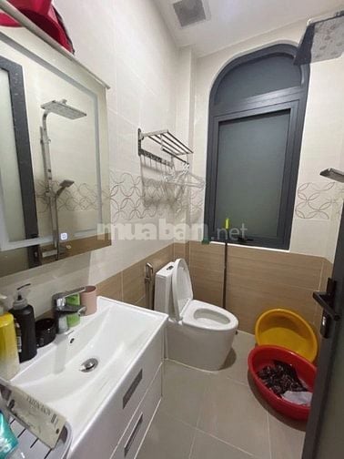 Nhà hẻm Đường số 1-Quận 3 giá tốt 1Tỷ990 thích hợp ở/cho thuê 10tr/th