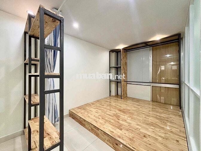 Siêu phẩm căn hộ full nội thất cửa sổ trời giá cực rẻ