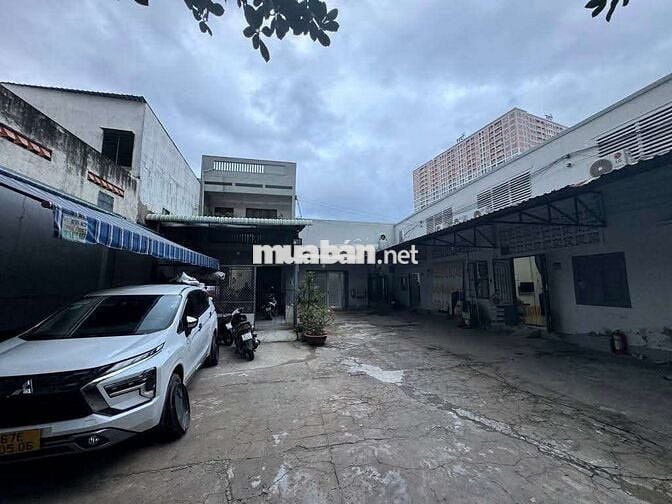 Cần bán đất làm kinh doanh các ngành nghề ......