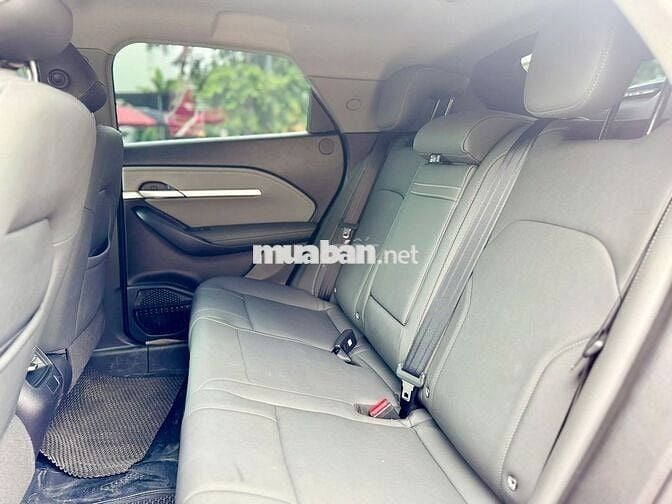 VinFast VF6 S 2025 - Màu đỏ -1v6km - Mua pin