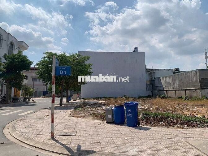 Bán Ngộp Đất Lai Uyên Bàu Bàng 850tr 300m2.Hợp đầu tư xây trọ cho thuê