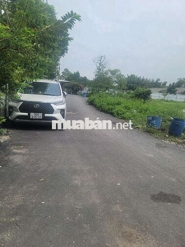 Đất siêu đẹp lô góc mua xây ngay, đã có giấy phép XD