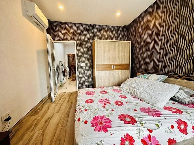 NGAY BỆNH VIỆN 175 Đ.BÀN CỜ GIÁ 5TỶ550 GẦN CHỢ MUA BÁN KINH DOANH TỐT 