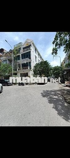 QUANG TRUNG HÀ ĐÔNG  PHÂN LÔ - VỈA HÈ - Ô TÔ TRÁNH KINH DOANH.