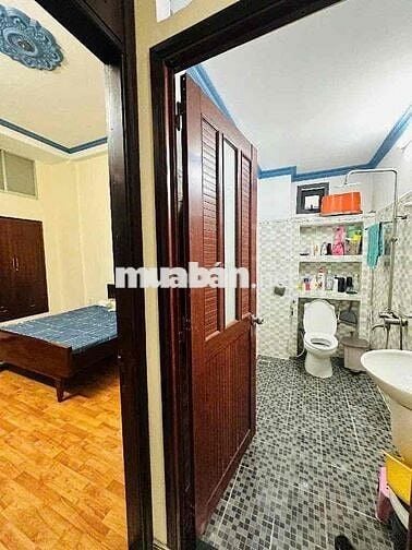 Nhà 4 tầng mặt tiền Gò Dầu- Tân Phú(4m x 19m) thuận tiện kd mua bán