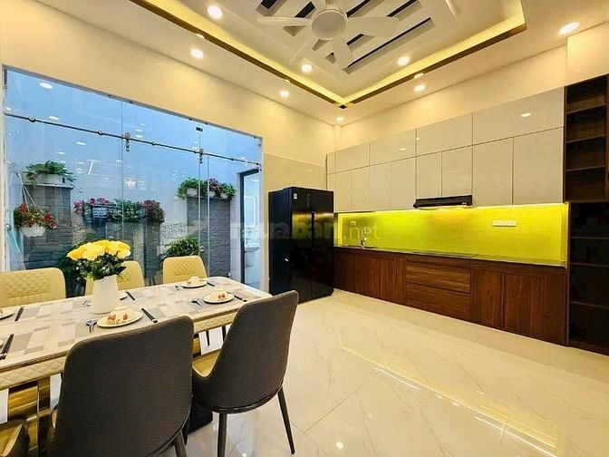 Siêu phẩm nhà đẹp 49m² đường Lê Lợi, P14, Gò Vấp. Xây 5tầng, sổ riêng