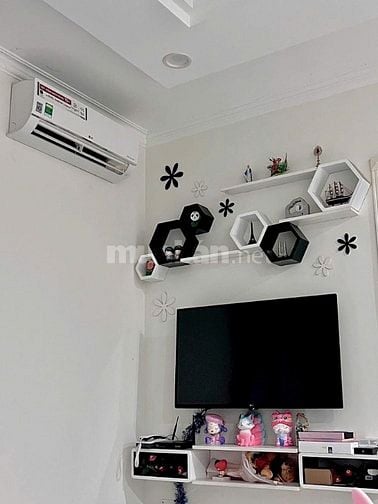 Carillon 1, Hoàng Hoa Thám, Tân Bình, chỉ 12tr/th, 67m2, 2PN,2WC.