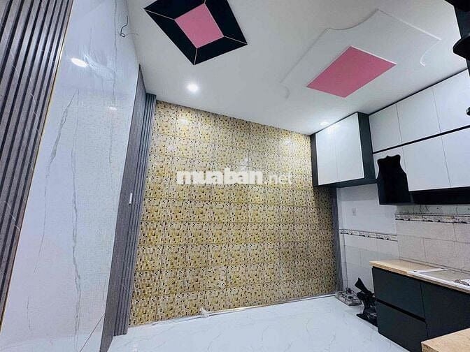 bán nhà 1 trệt 1 lầu giá rẻ vừa hoàn thiện kdc đông đúc mới 100%