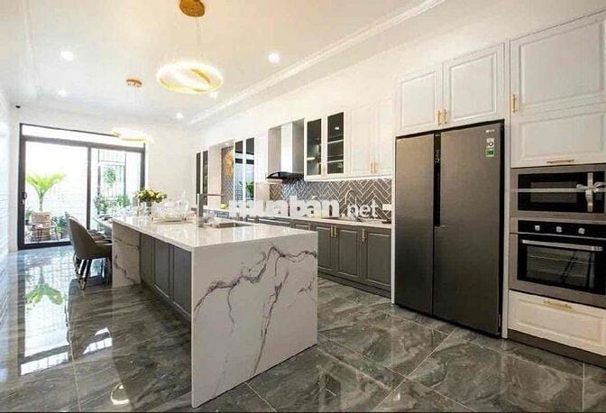 BÁN GẤP CĂN NHÀ PHỐ 1 TRỆT 2 LẦU 1 TUM, KẾ LÀNG ĐẠI HỌC, TRẠM METRO