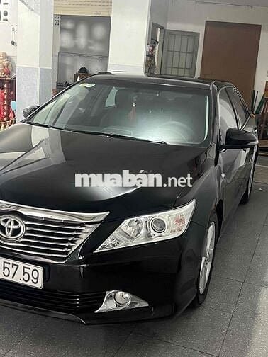 Toyota Camry 2014 2.5Q - 106000 km