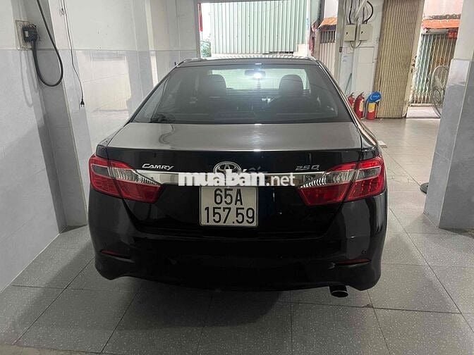 Toyota Camry 2014 2.5Q - 106000 km