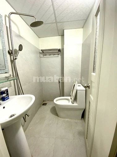 Ngộp bank cần bán gấp nhà Gò Dầu Q Tân Phú 53m2 / 980tr Sổ Riêng hxh 