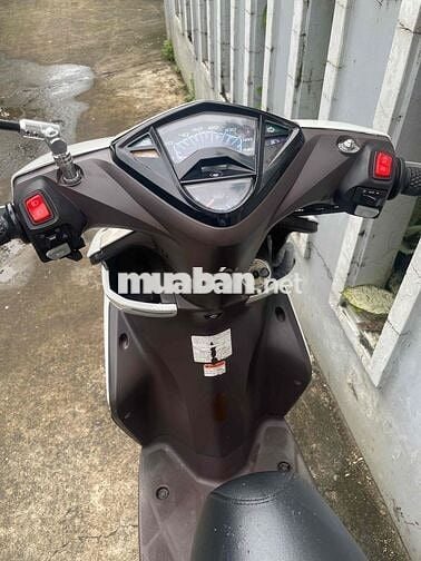 Luvias Fi 2015 125cc Máy zin - Xe siêu đẹp -Bs 67