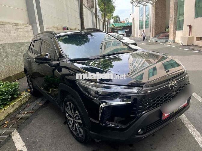 Toyota CorollaCross2025 1.8V-4900km200tr Trả truoc