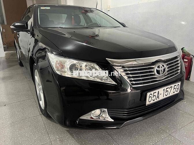 Toyota Camry 2014 2.5Q - 106000 km