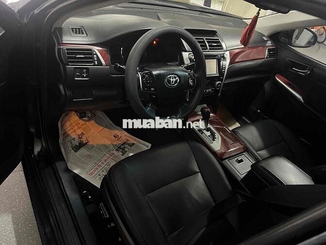 Toyota Camry 2014 2.5Q - 106000 km