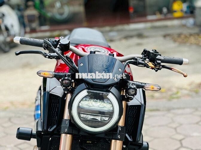 Mạnh Hà Motor bán CB650R 2020 full đồ siêu đẹp