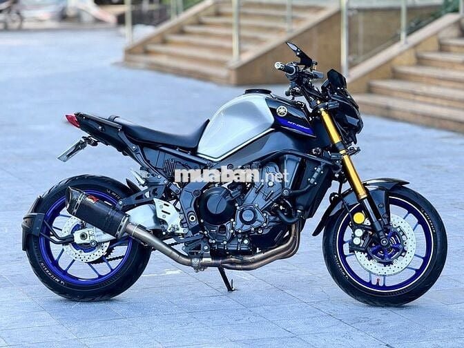 Mạnh Hà Motor bán Yamaha MT09 SP 22 full đồ xịn