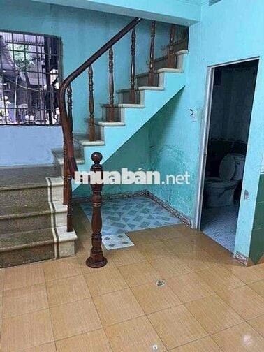 CẦN BÁN NHÀ QUẬN 7 ĐAG CÓ HỢP ĐỒNG THUÊ 6,5/tháng