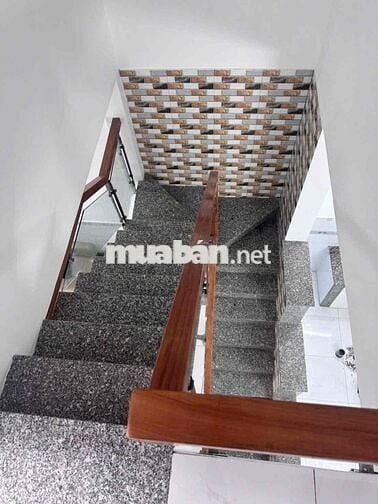 Nhà đẹp 4*11m 2PN hẻm 5m ô tô 2/ ngắn Võ Văn Vân Vĩnh Lộc B