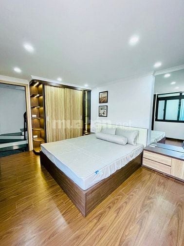 Nhà Đẹp Gần Phố, Tây Sơn, Đống Đa 28/30m, 6 tầng, mt 3.5m, giá 9.1 tỷ.