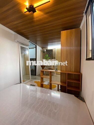 STUDIO LẦU 3- FULL NT- TÁCH BẾP- CÓ BANCOL- CỬA SỔ- 5,5TR/TH