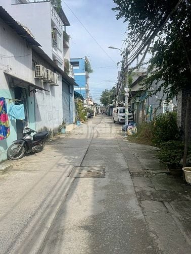 Cho thuê nhà 200m2 có 1 nhà nguyên căn tiện mua bán kèm 7 dẫy trọ