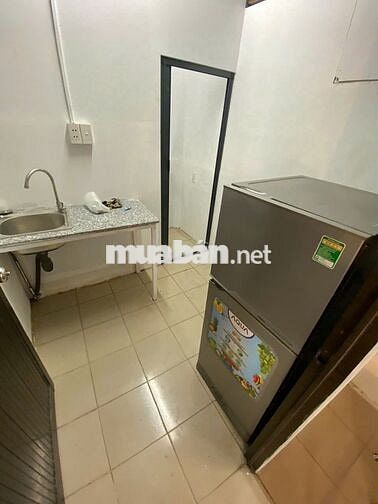 STUDIO LẦU 3- FULL NT- TÁCH BẾP- CÓ BANCOL- CỬA SỔ- 5,5TR/TH