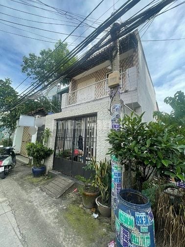 Cho thuê nhà 200m2 có 1 nhà nguyên căn tiện mua bán kèm 7 dẫy trọ