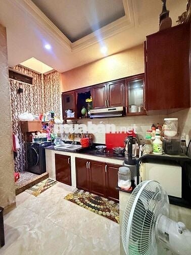 NHÀ 1 LẦU- 2PN - HẺM 6M XE TẢI