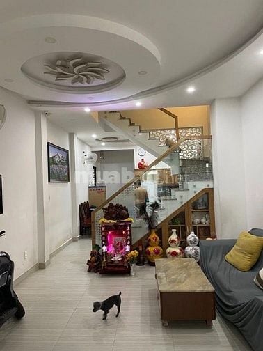 GIÁ CHỈ 2 TỶ 9 NHÀ TRUNG TÂM Q.3 – NGUYỄN ĐÌNH CHIỂU, P.5