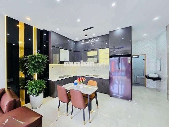 Siêu Phẩm nhà kiệt 3m Tôn Đản. Khu cao ráo ko ngập. 90m2. Giá 4ty550tl