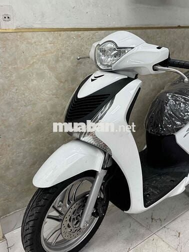 SH 150 khoá ga đời 2016 trắng đen 43E1-597.63