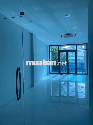 Chính chủ Cho thuê nhà mặt tiền đường Tân Mỹ, có thang máy