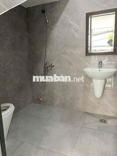 Chính chủ Cho thuê nhà mặt tiền đường Tân Mỹ, có thang máy