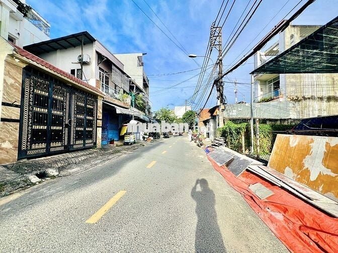 62TR/M2_VỊ TRÍ VÀNG CÁCH VÀNH ĐAI 2 CHỈ 30M_LỘ GIỚI 16M XÂY DỰNG CAO