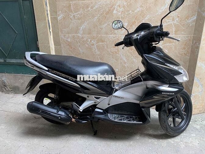 Chính chủ bán AIRBLADE đời 2010 FI nguyên bản 100%