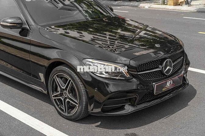 C300_AMG facelift model 2020 màu đen siêu ngầu