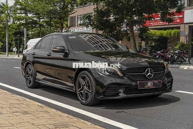 C300_AMG facelift model 2020 màu đen siêu ngầu