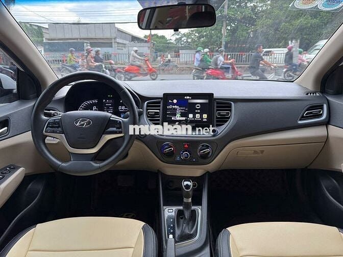 Hyundai Accent 2021 bản AT đi 69.000km