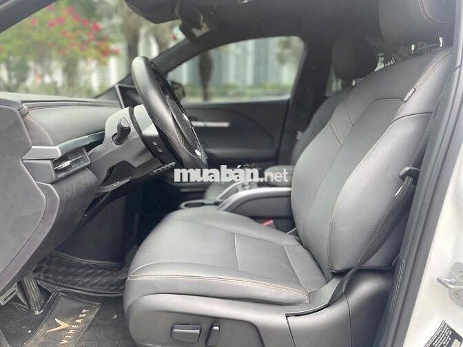 VF6 PLUS 24 - MUA PIN