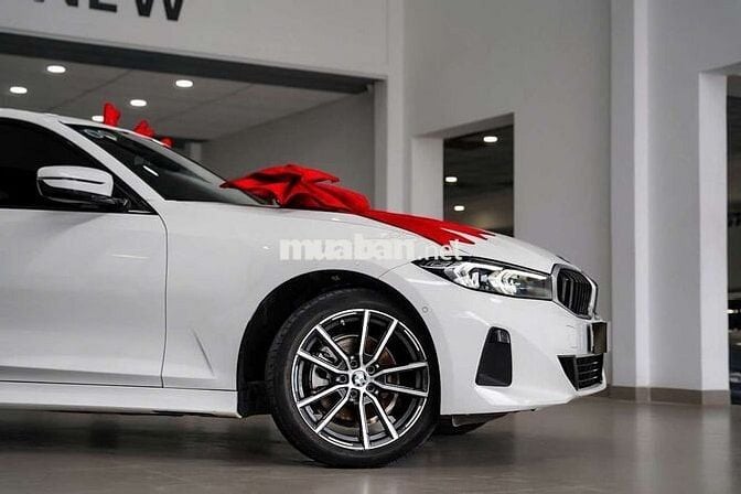 BMW 320i Sport Line LCI 2024 Trắng 12600 km