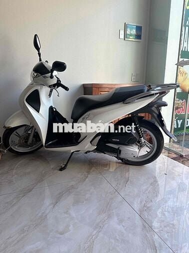 bán xe chính chủ  , nguyên zin , nữ đi ít