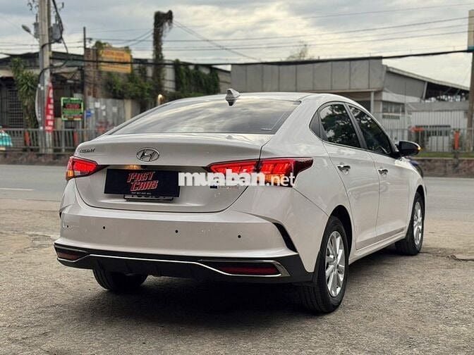 Hyundai Accent 2021 bản AT đi 69.000km