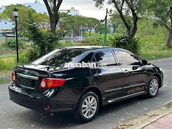 Toyota Corolla Altis 2009 2.0V - 105000 km