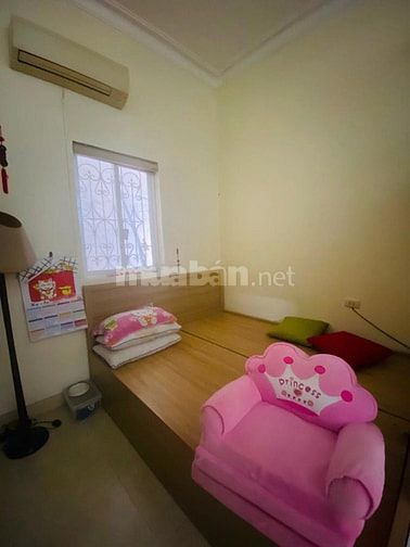 Chính chủ bán nhà Văn Cao Liễu Giai. Ba Đình. Hà Nội. 19m x 5 tầng 4,9