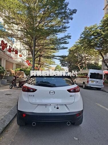 2025 Deluxe 1.5 AT - 10000 km