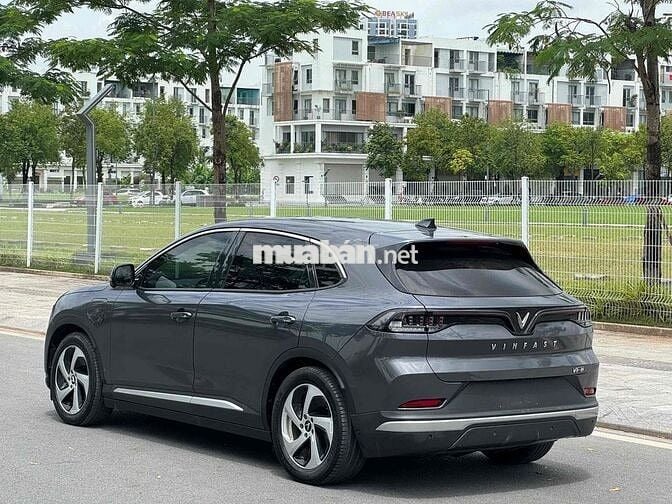 VF8 Eco 2022 GF Mua Pin SDI đi cực ít 16.000km