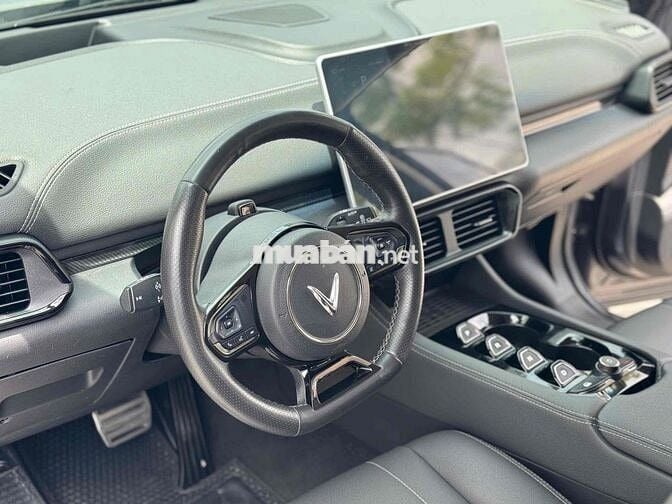 VF8 Eco 2022 GF Mua Pin SDI đi cực ít 16.000km